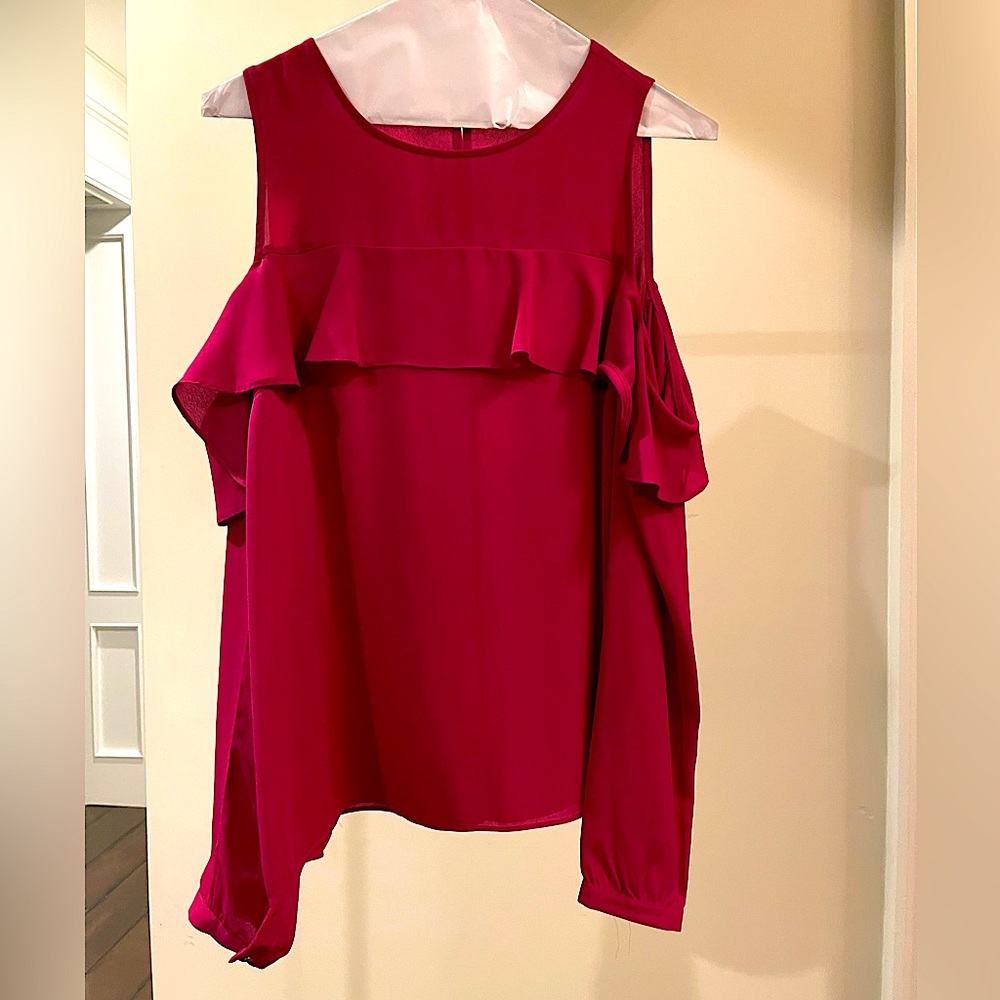 Banana Republic Small Cold Shoulder Ruffle Berry Blouse